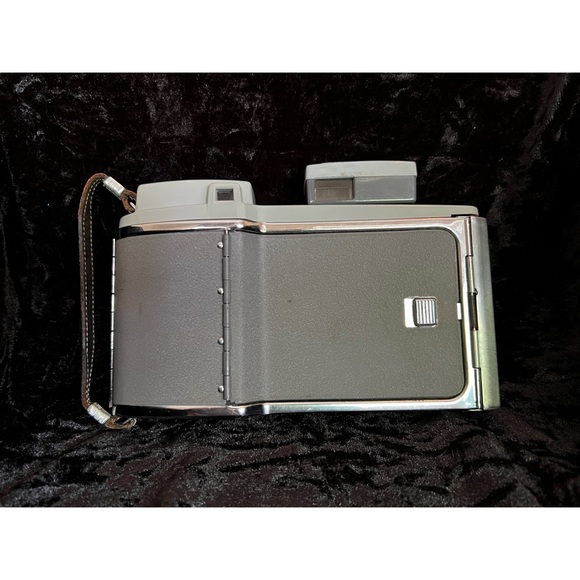 Polaroid Highlander Land Camera Model 80 - Picture 5 of 6
